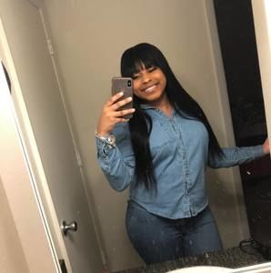 Meet your Posher, Neala